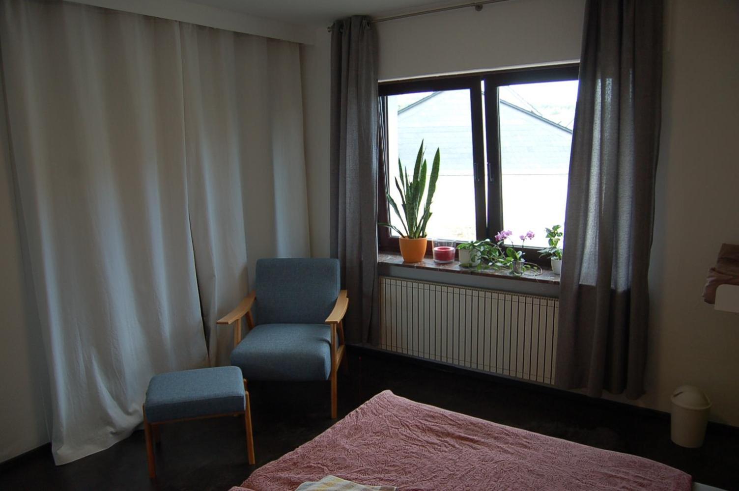 Niederburger Herberge Exteriör bild